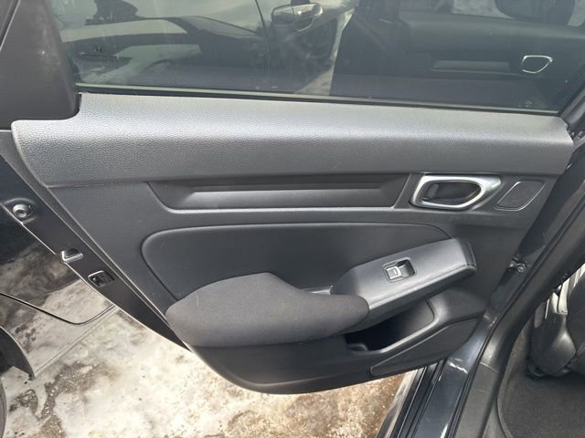 Used 2023 Honda Civic Sport image 19