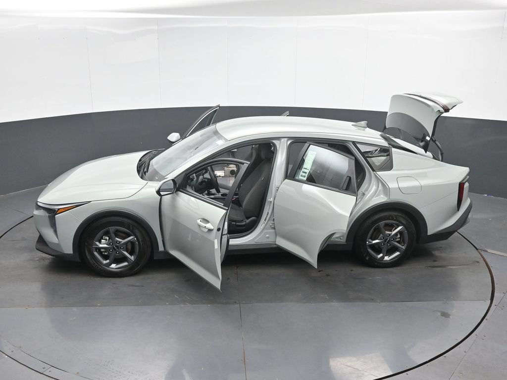 Used 2025 Kia K4 FWD image 50