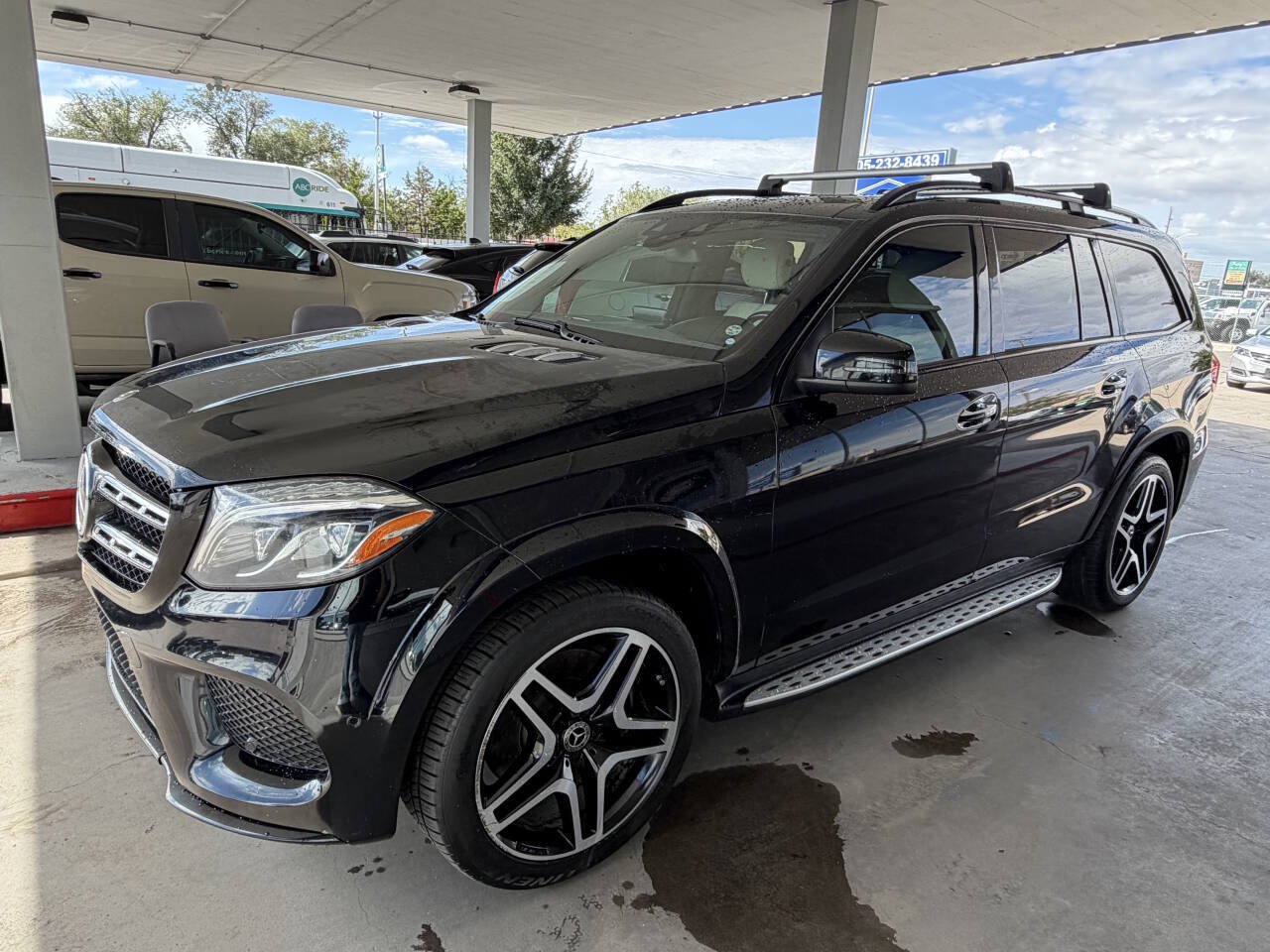 Used 2018 Mercedes-Benz GLS 550 4MATIC image 3