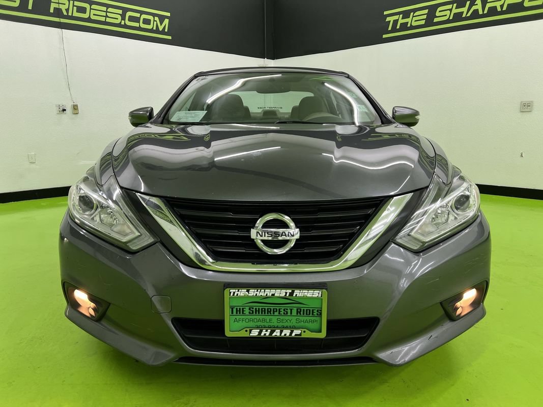 Used 2017 Nissan Altima 2.5 SV w/ Convenience Package FWD image 3