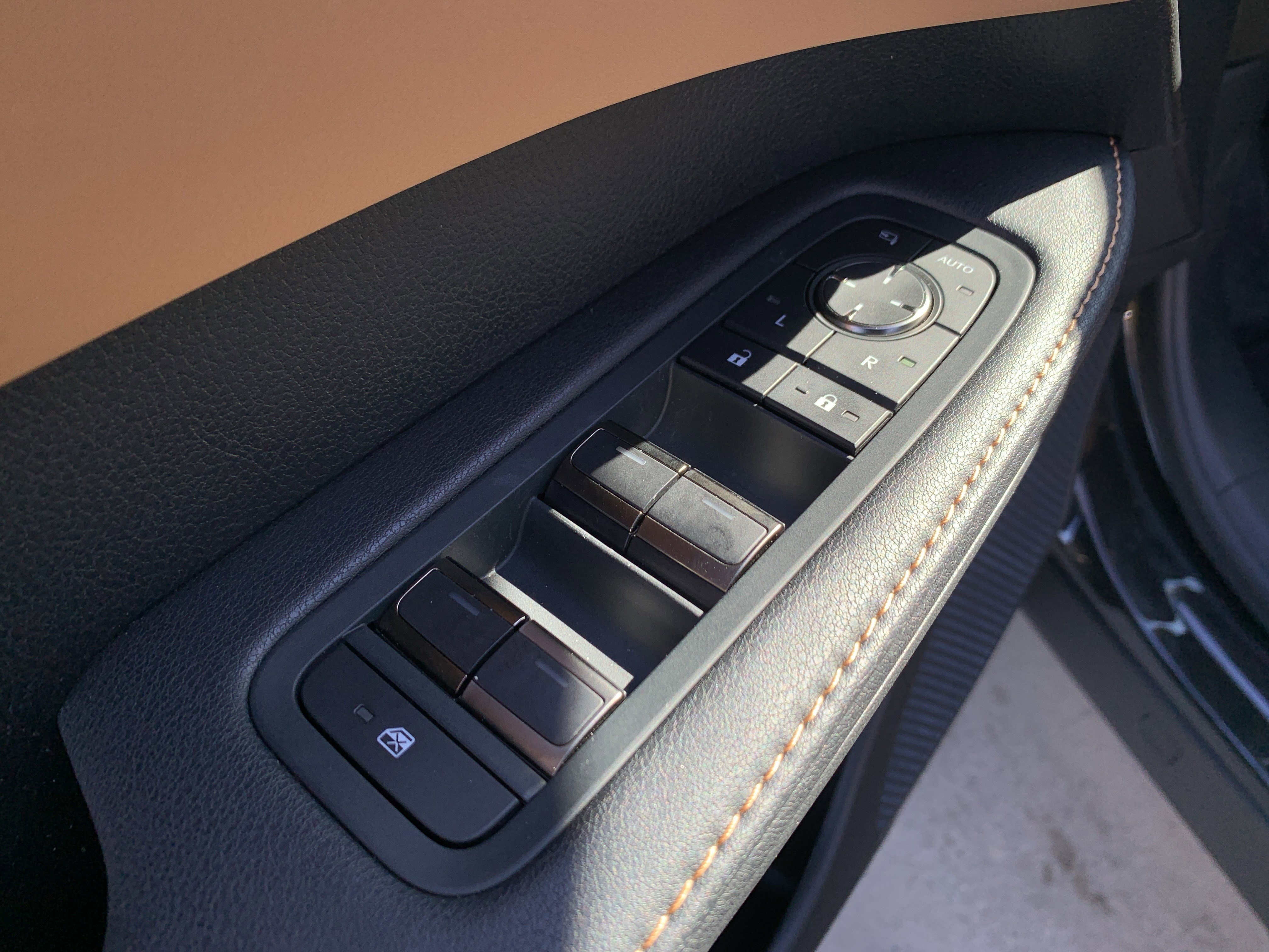 Certified 2025 Lexus RX 350 FWD image 15