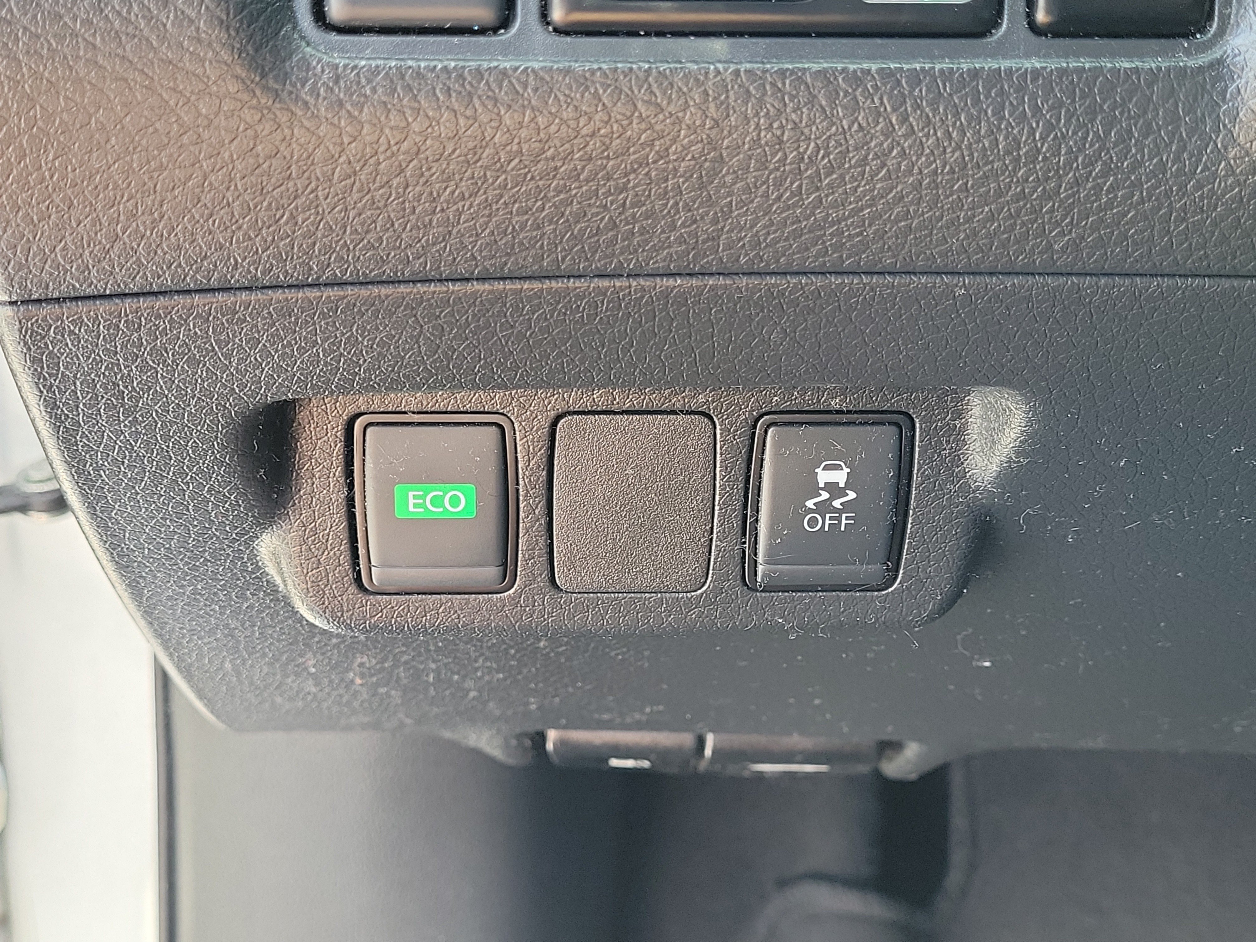 Certified 2019 Nissan Sentra SV FWD image 24