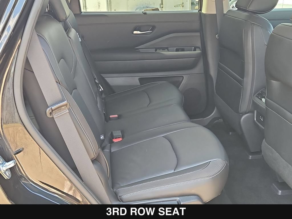 Used 2025 Nissan Pathfinder SL FWD image 27