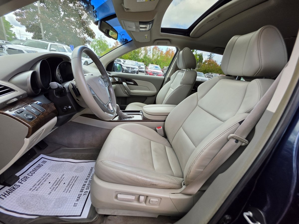 Used 2013 Acura MDX w/ Technology Package AWD/4WD image 16
