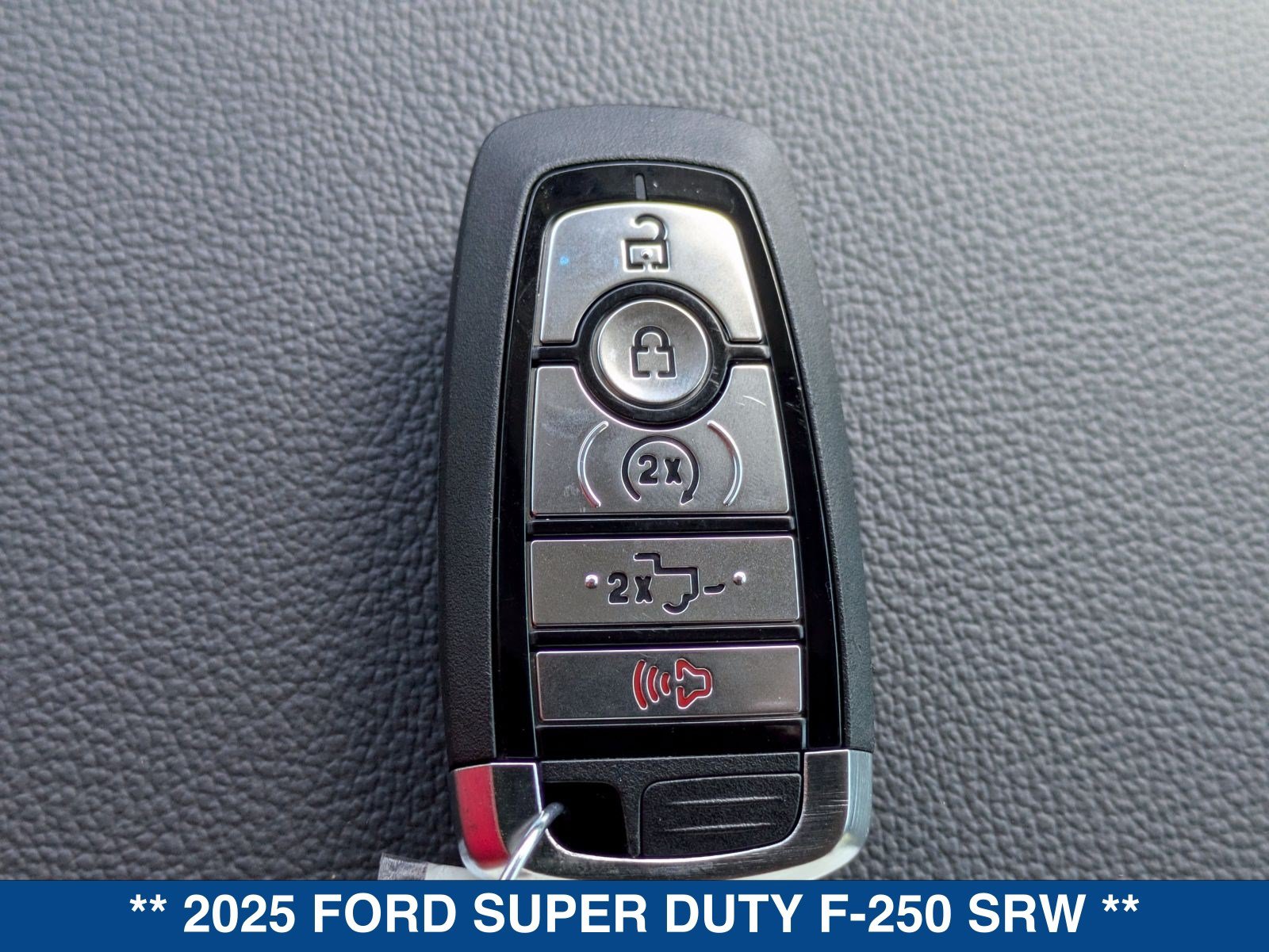 New 2025 Ford F250 Lariat w/ Lariat Ultimate Package AWD/4WD image 59