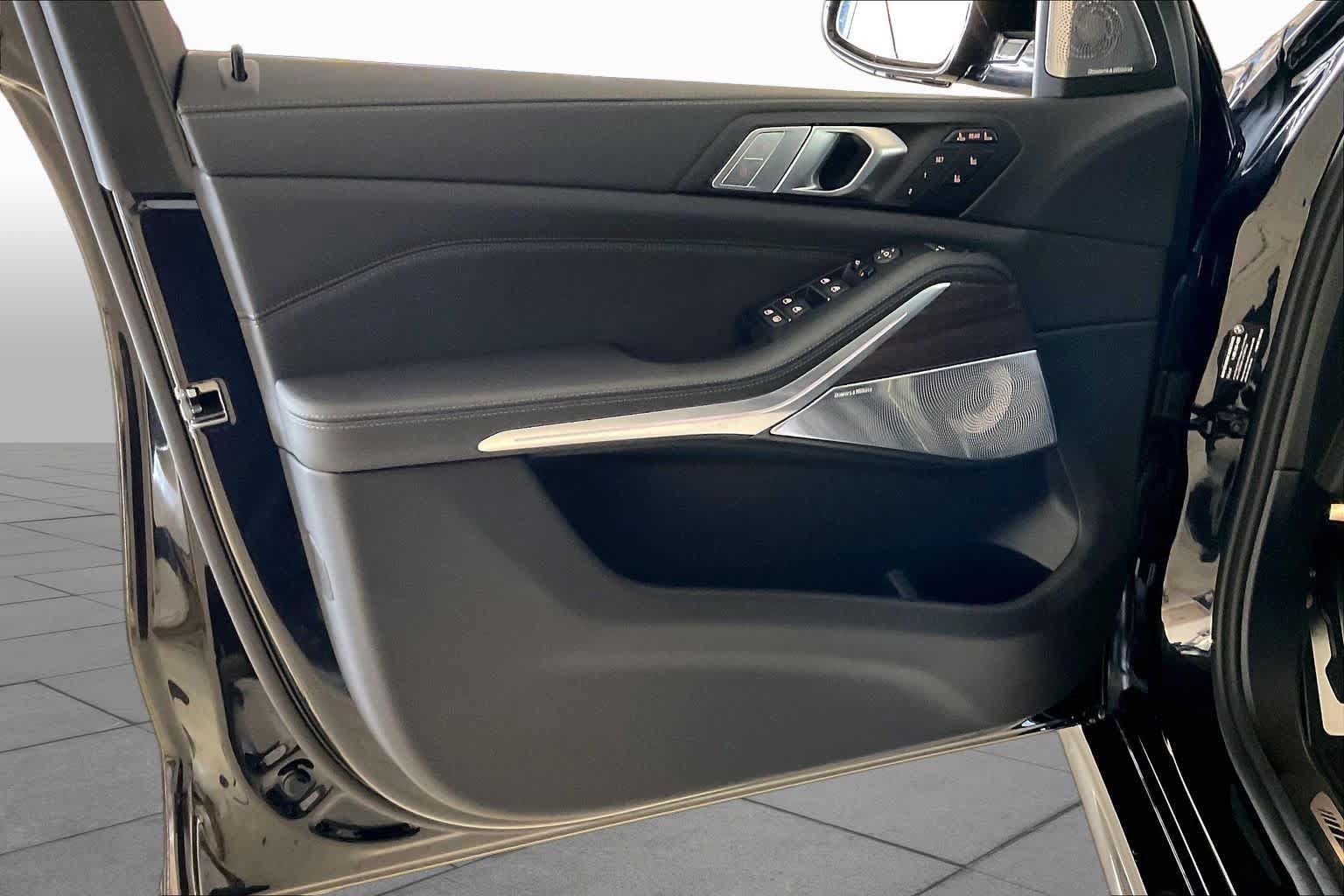 New 2027 BMW X7 M60i AWD/4WD image 10