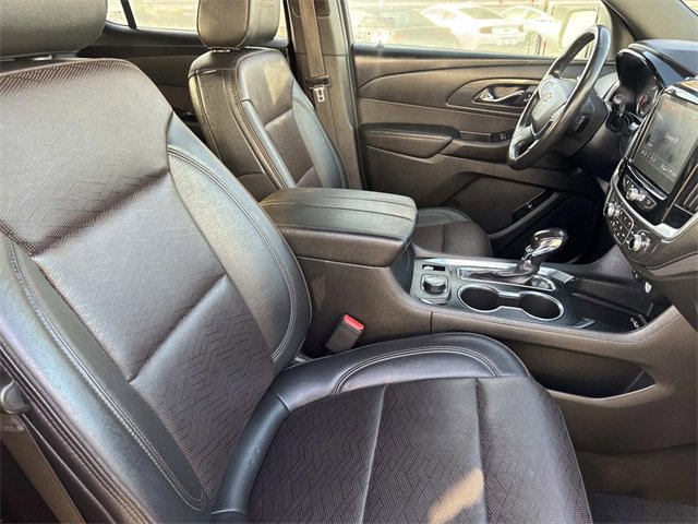 Used 2022 Chevrolet Traverse High Country image 34