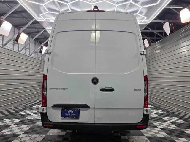 Used 2019 Mercedes-Benz Sprinter 3500 image 6