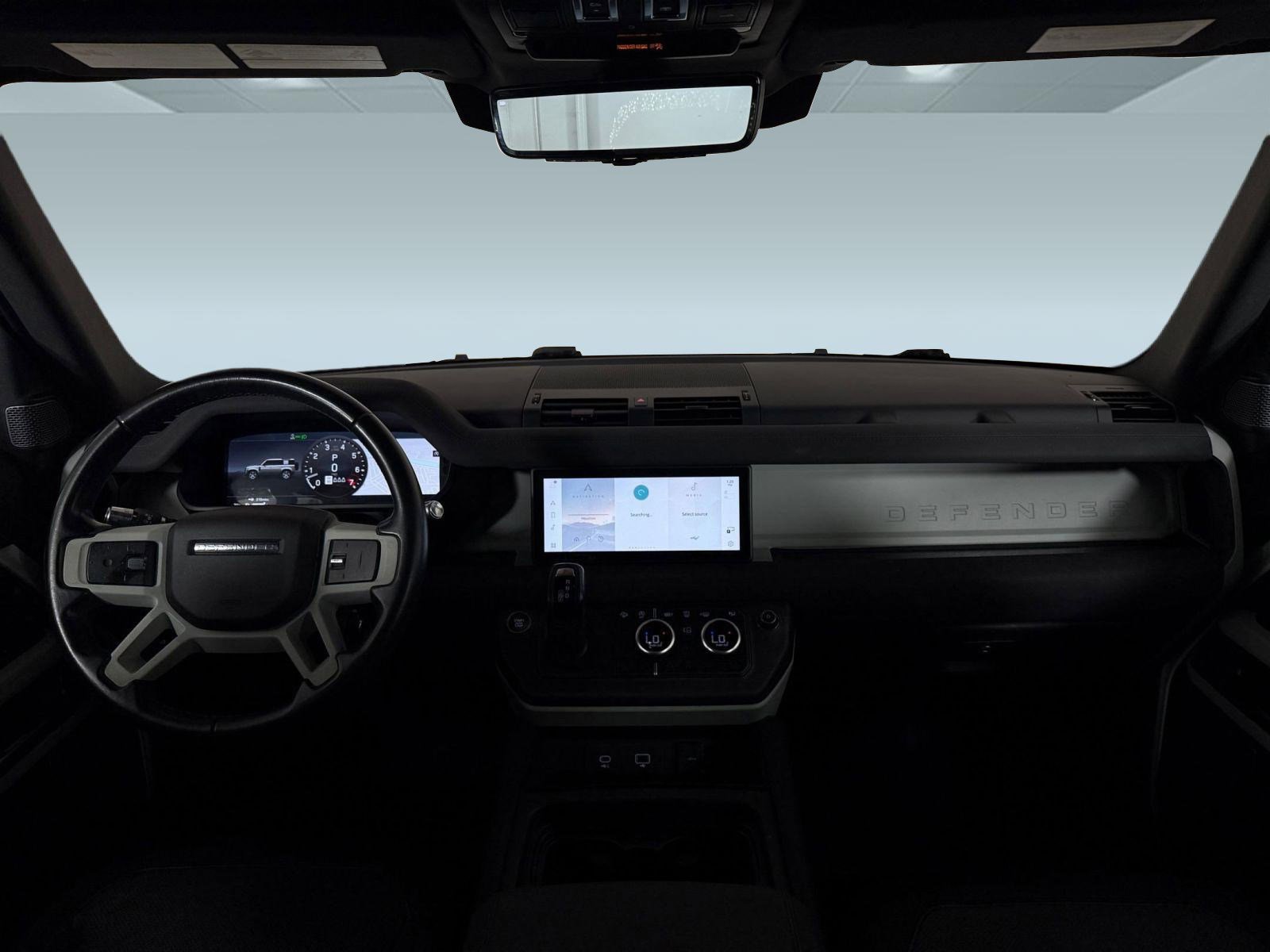 Used 2022 Land Rover Defender 110 X-Dynamic SE image 15