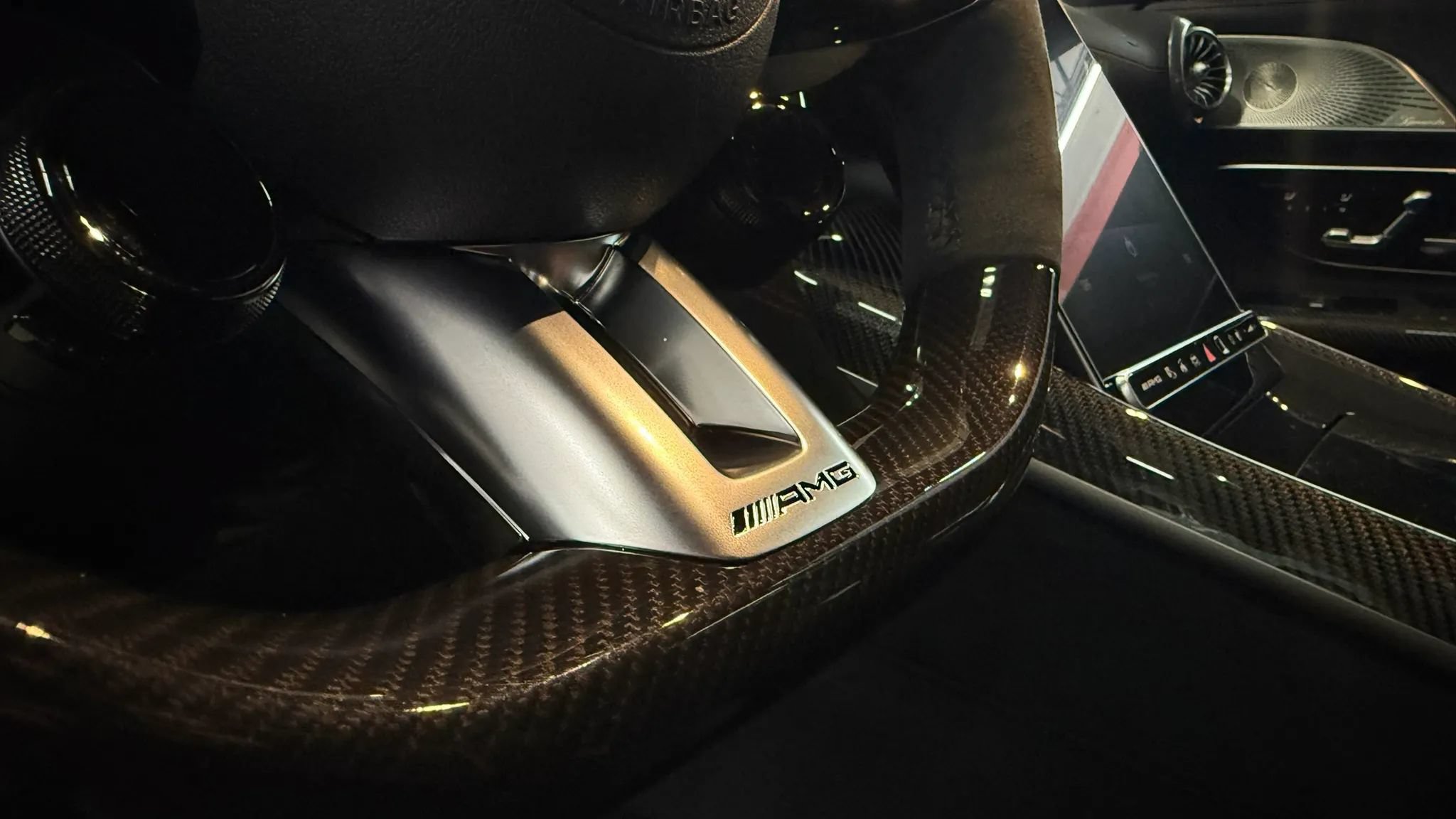 Used 2025 Mercedes-Benz SL 63 AMG 4MATIC w/ AMG Aerodynamics Package image 11