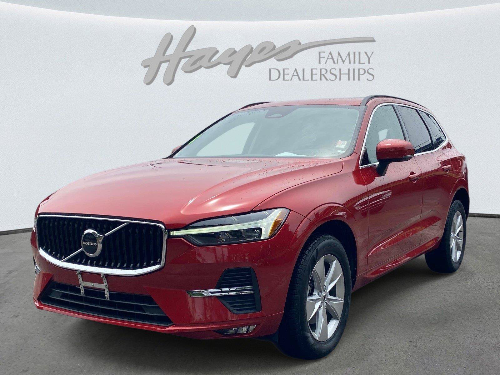 Used 2022 Volvo XC60 B5 Momentum AWD/4WD image 11