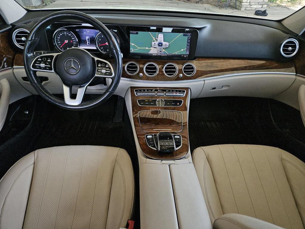 Used 2019 Mercedes-Benz E 300 4MATIC image 15
