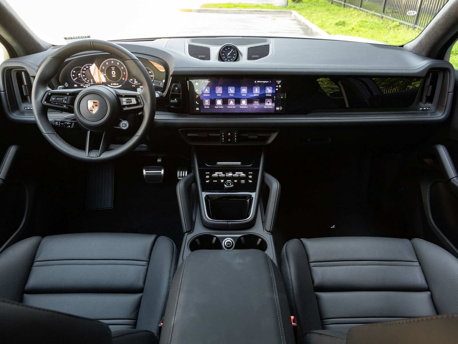 New 2026 Porsche Cayenne GTS AWD/4WD image 12