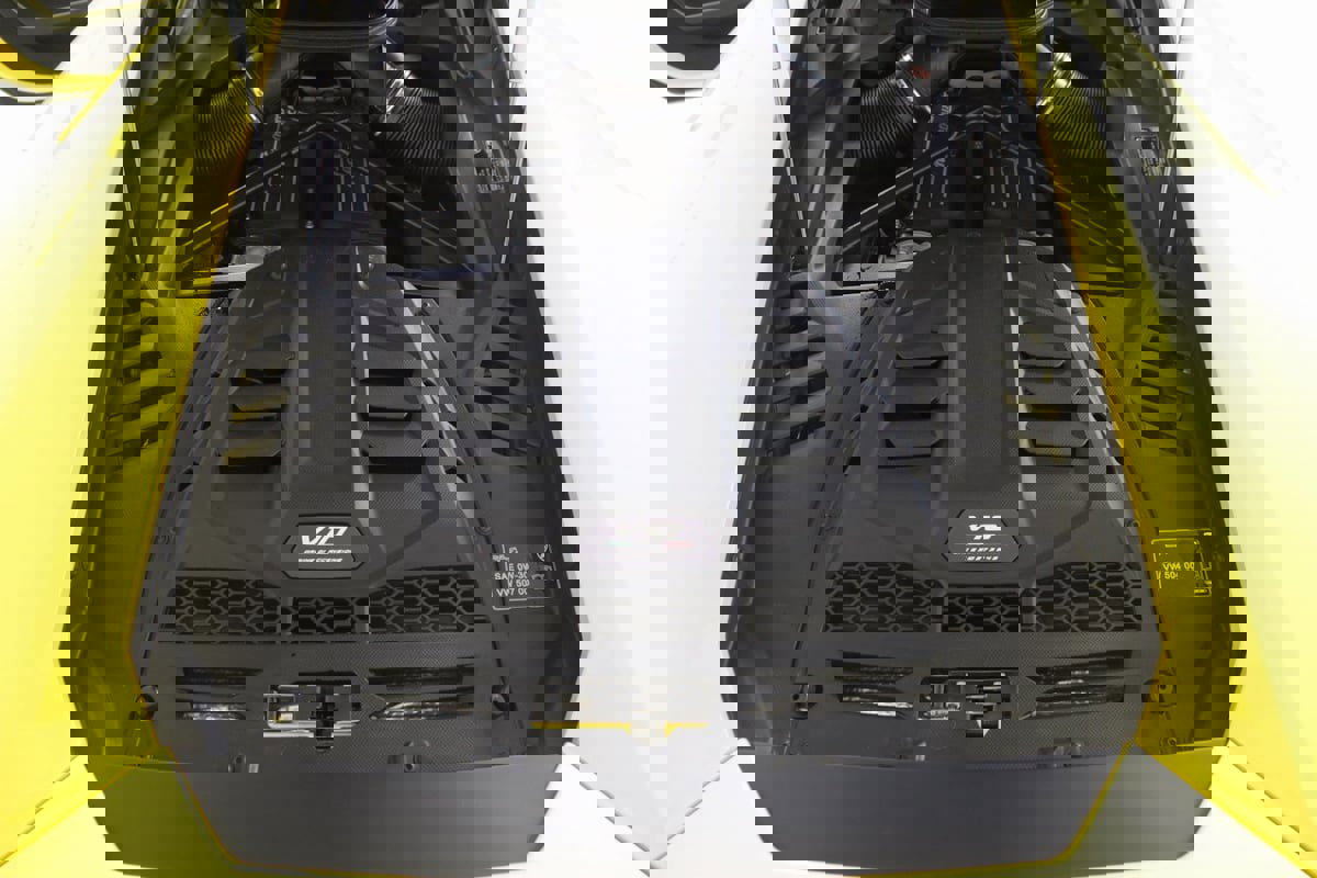 Used 2024 Lamborghini Huracan Sterrato image 92