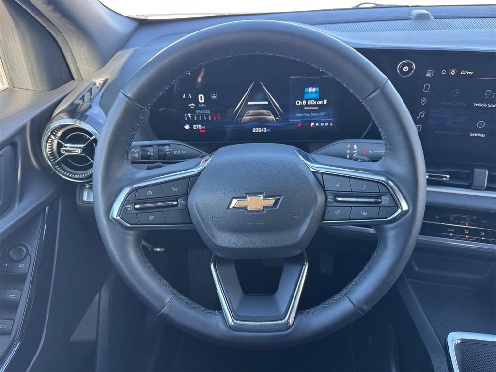 Used 2025 Chevrolet Equinox LT image 12