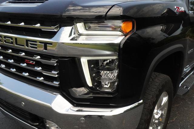 Used 2022 Chevrolet Silverado 2500 LTZ w/ LTZ Plus Package AWD/4WD image 35