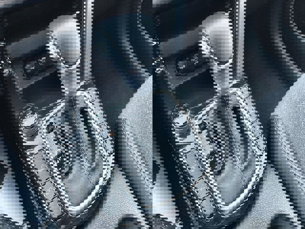 Certified 2024 Kia Seltos X-Line image 14