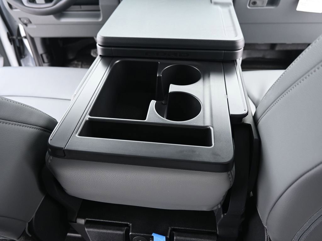 New 2026 Ford F350 XL w/ XL Chrome Package image 47