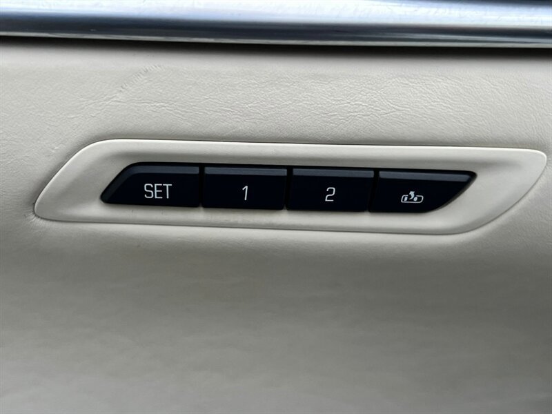 Used 2016 Cadillac XTS Vsport Platinum AWD/4WD image 27