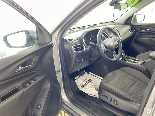 Used 2023 Chevrolet Equinox LT image 27