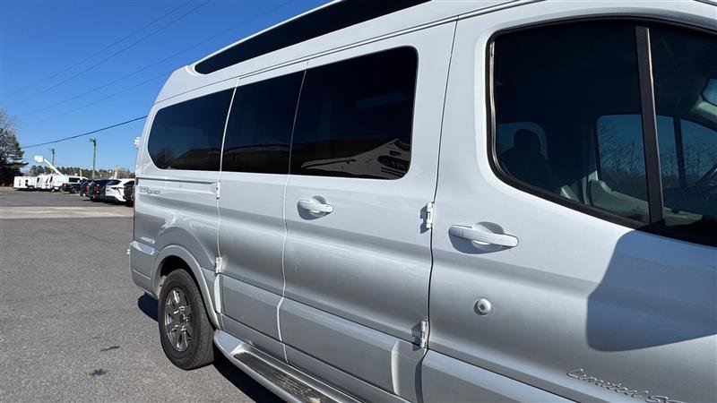 Used 2016 Ford Transit 150 XLT RWD image 21