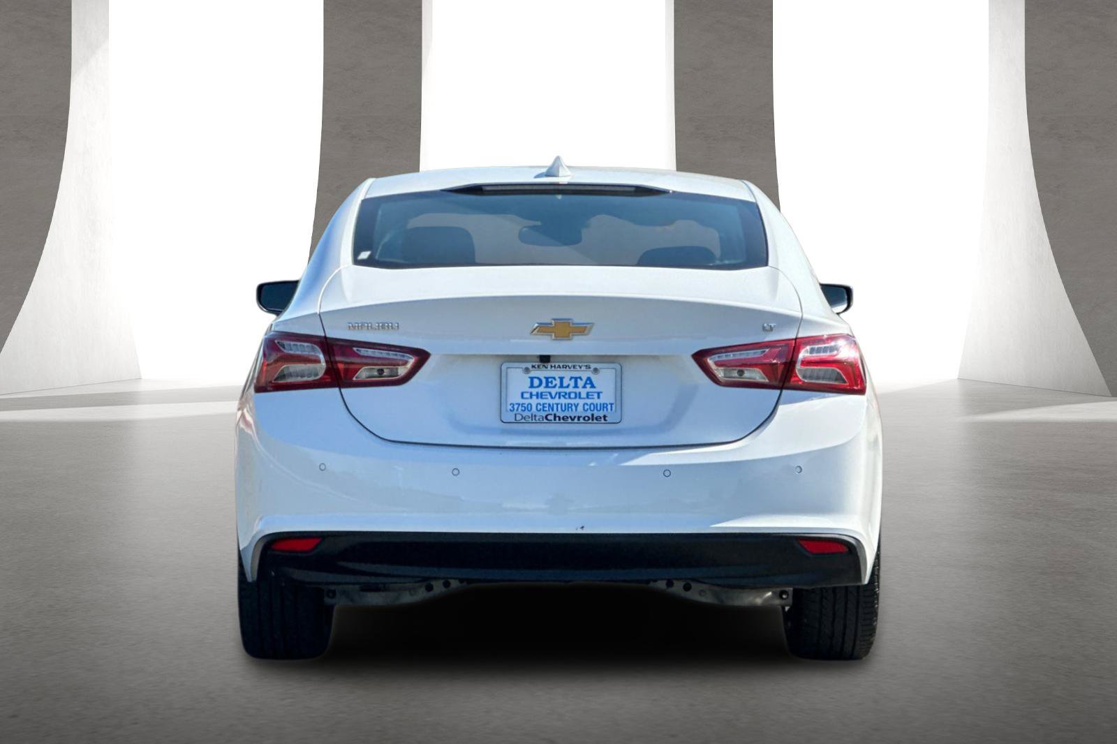Used 2024 Chevrolet Malibu LT FWD image 5