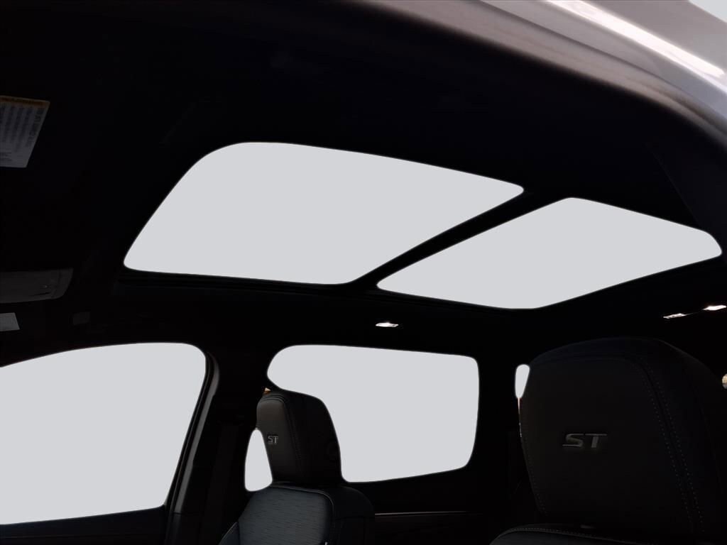 New 2026 Buick Enclave Sport Touring w/ Power Package FWD image 11
