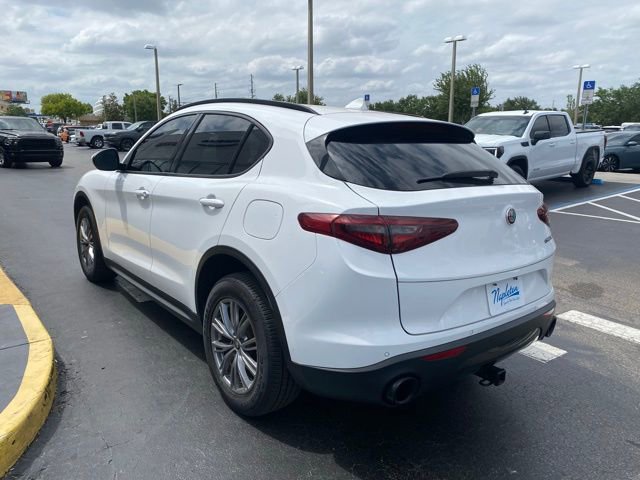 Used 2022 Alfa Romeo Stelvio Sprint RWD image 7