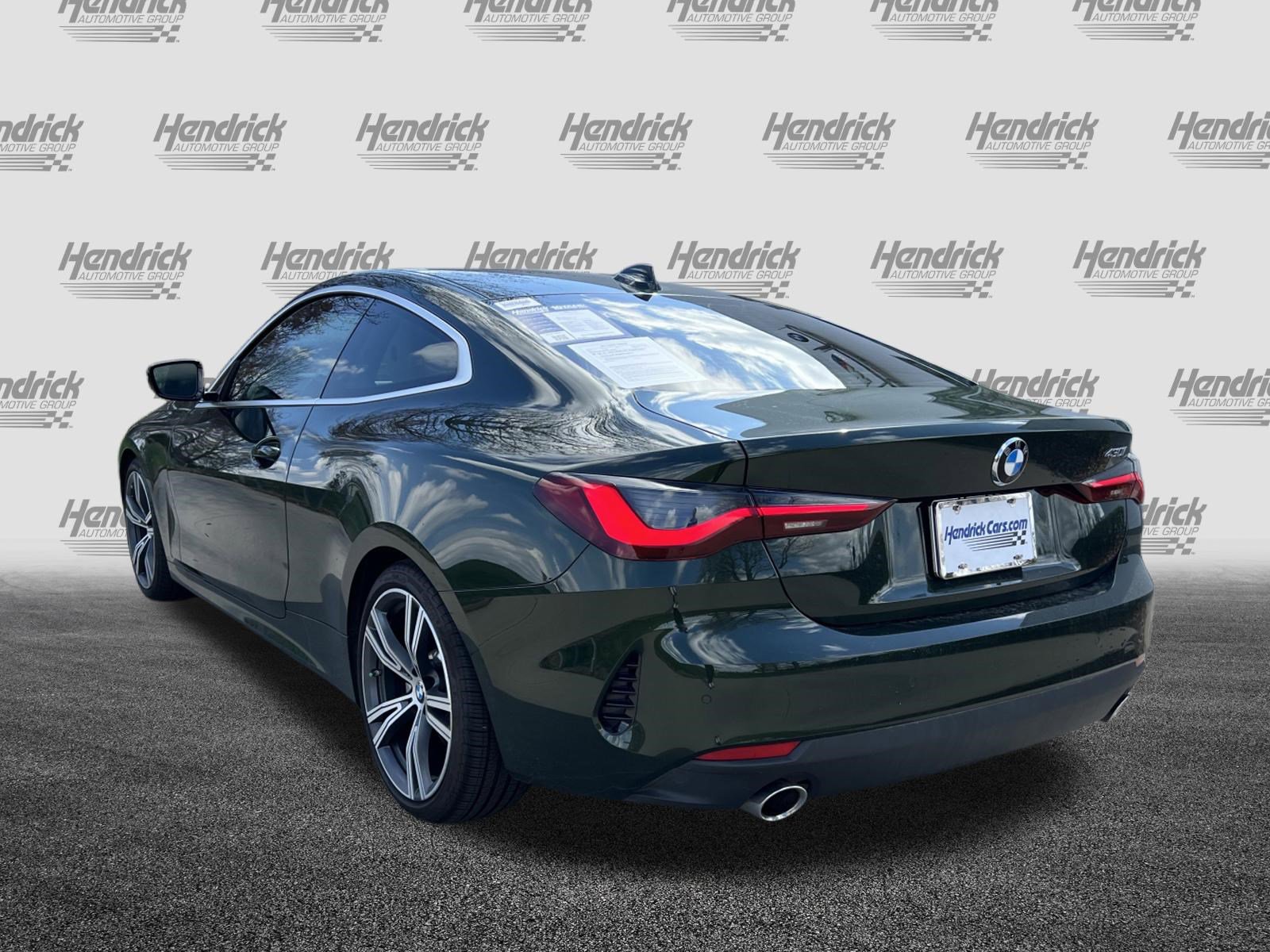 Used 2021 BMW 430i Coupe w/ Premium Package image 7