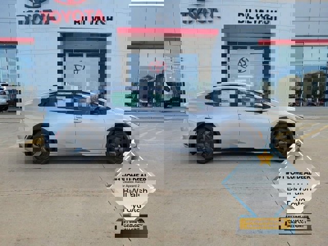 New 2026 Toyota Prius LE image 4