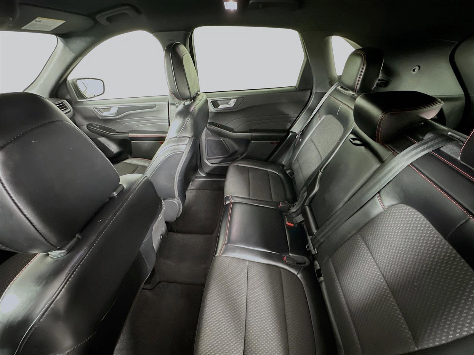 Used 2025 Ford Escape ST-Line image 20