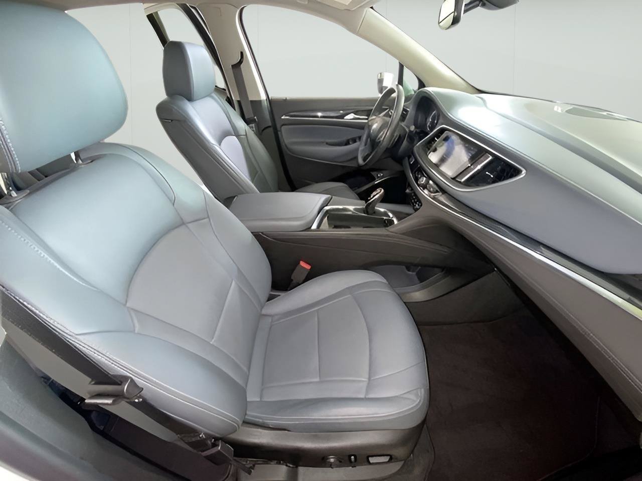 Used 2020 Buick Enclave Essence FWD image 42