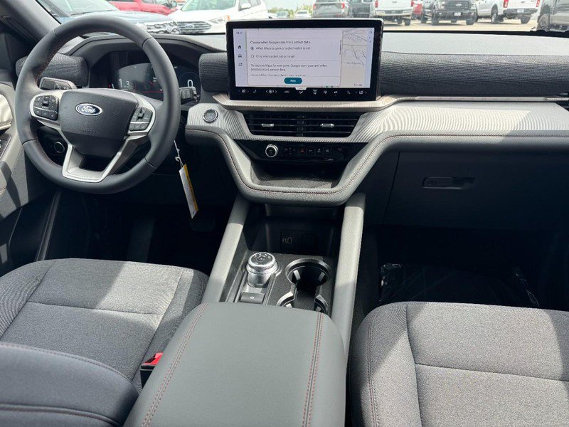New 2027 Ford Explorer Active AWD/4WD image 7