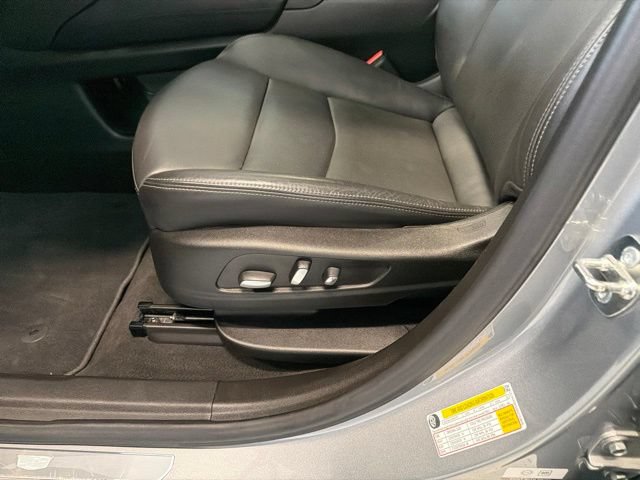 Used 2024 Cadillac XT6 Premium Luxury w/ LPO, Floor Liner Package AWD/4WD image 14