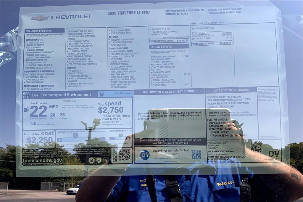 New 2026 Chevrolet Traverse LT w/ Driver Confidence Package image 16