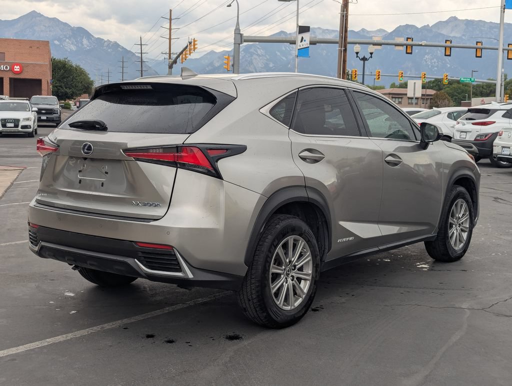 Used 2019 Lexus NX 300h AWD w/ Comfort Package image 4