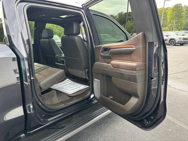 Used 2025 GMC Sierra 1500 Denali w/ Denali Reserve Package AWD/4WD image 39