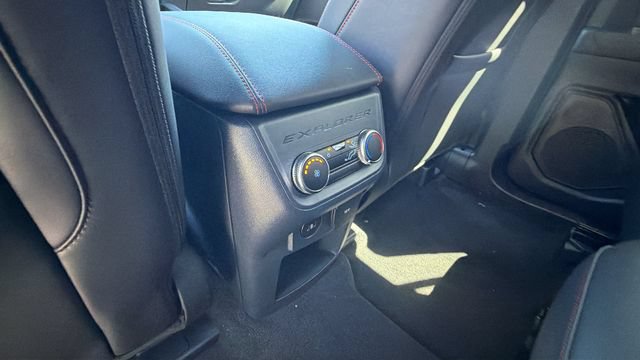 New 2026 Ford Explorer ST-Line w/ ST-Line Street Pack AWD/4WD image 17