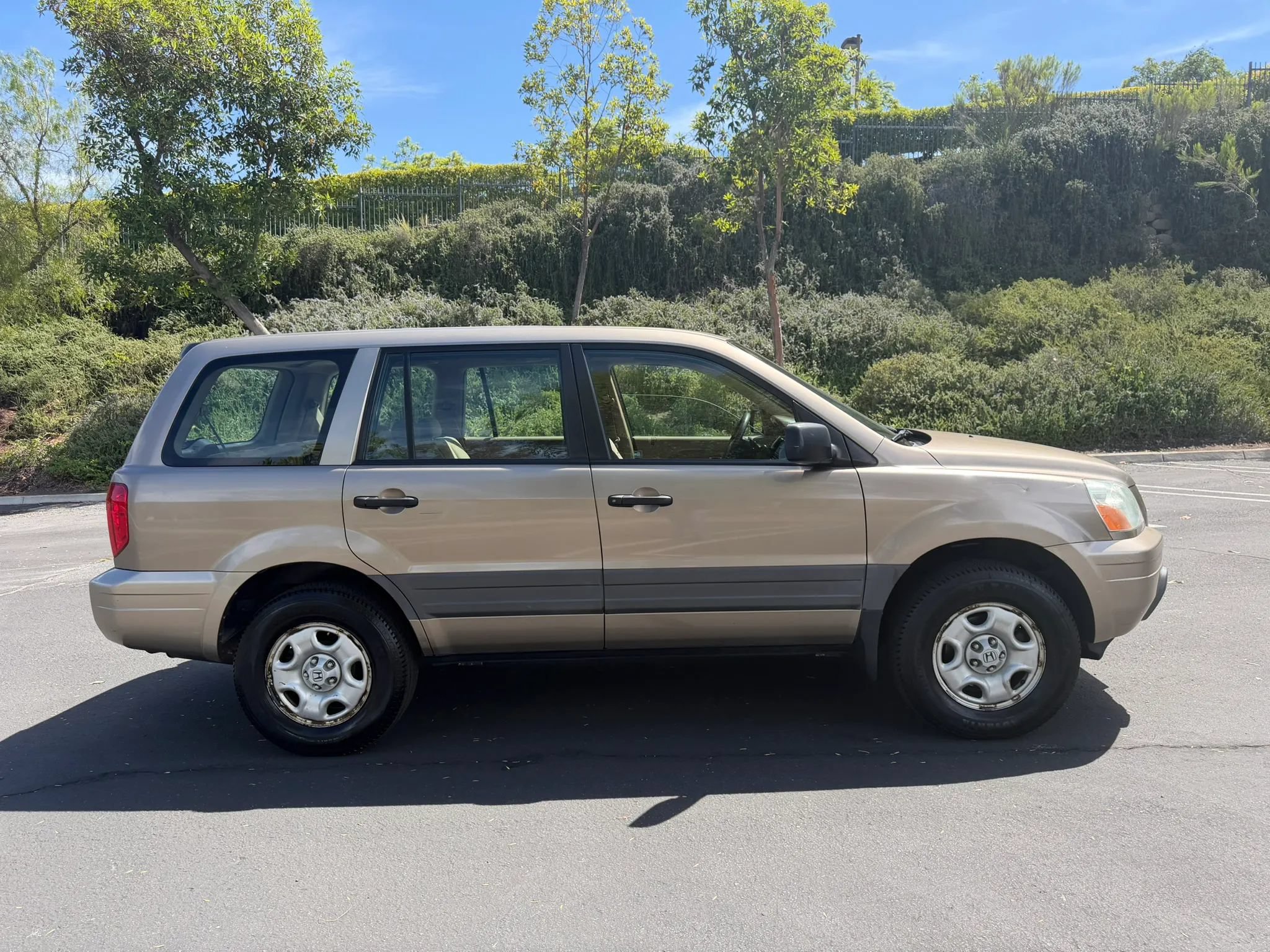 Used 2005 Honda Pilot LX image 6