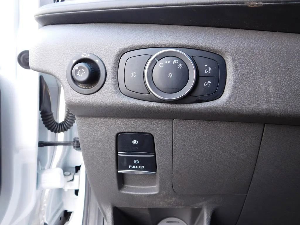 Used 2023 Ford Transit 350 XLT image 22