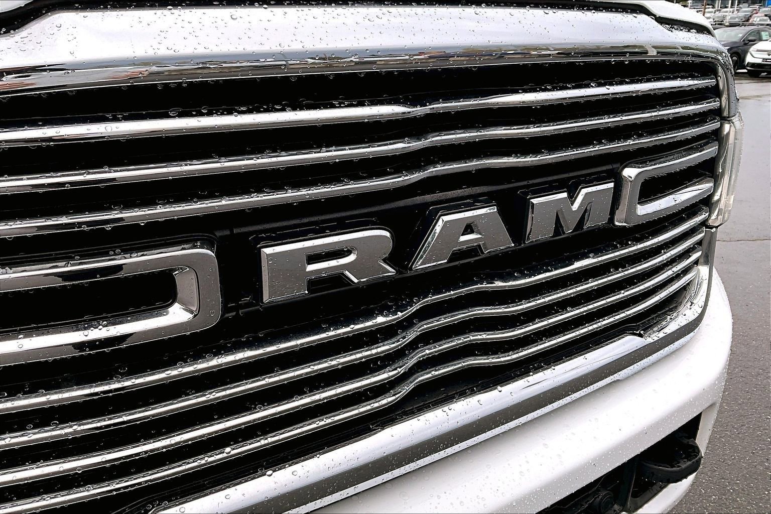 Used 2024 RAM 2500 Laramie AWD/4WD image 33