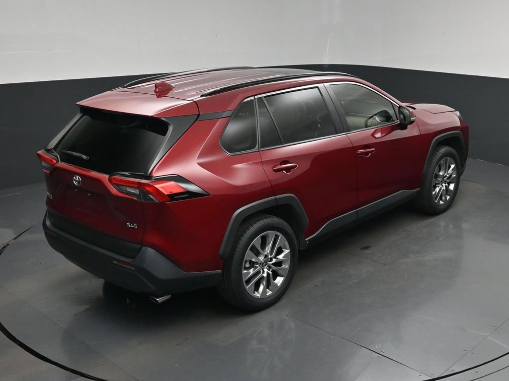 Used 2022 Toyota RAV4 XLE Premium FWD image 24