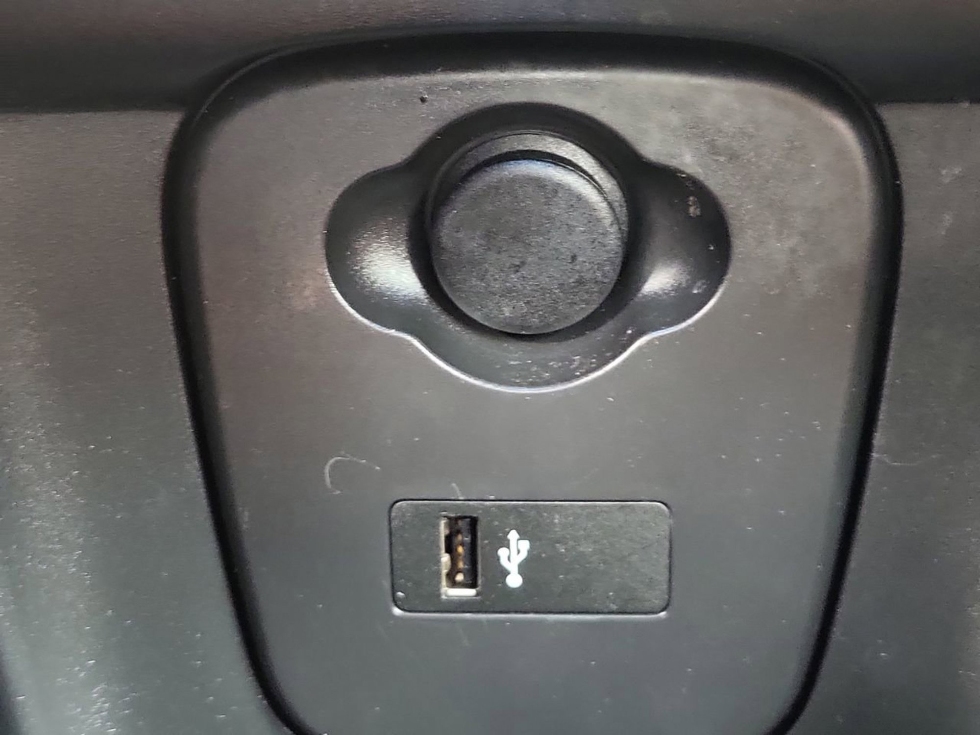 Used 2022 MINI Cooper S w/ Signature Upholstery Package image 21