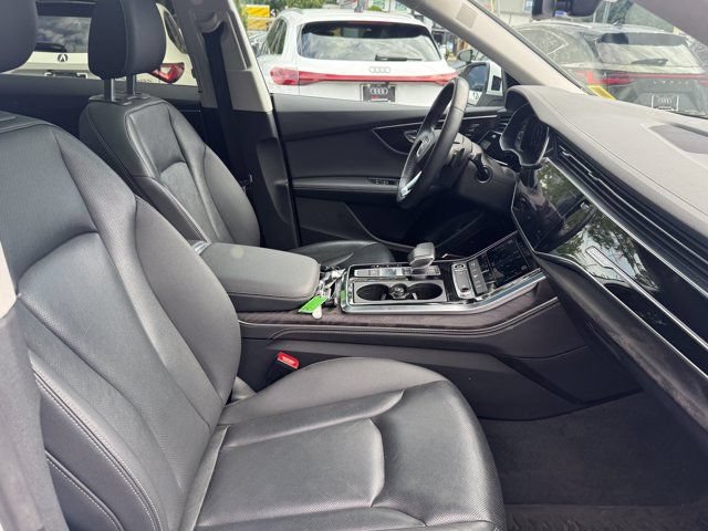 Certified 2023 Audi Q8 Premium Plus w/ Premium Plus Package AWD/4WD image 31