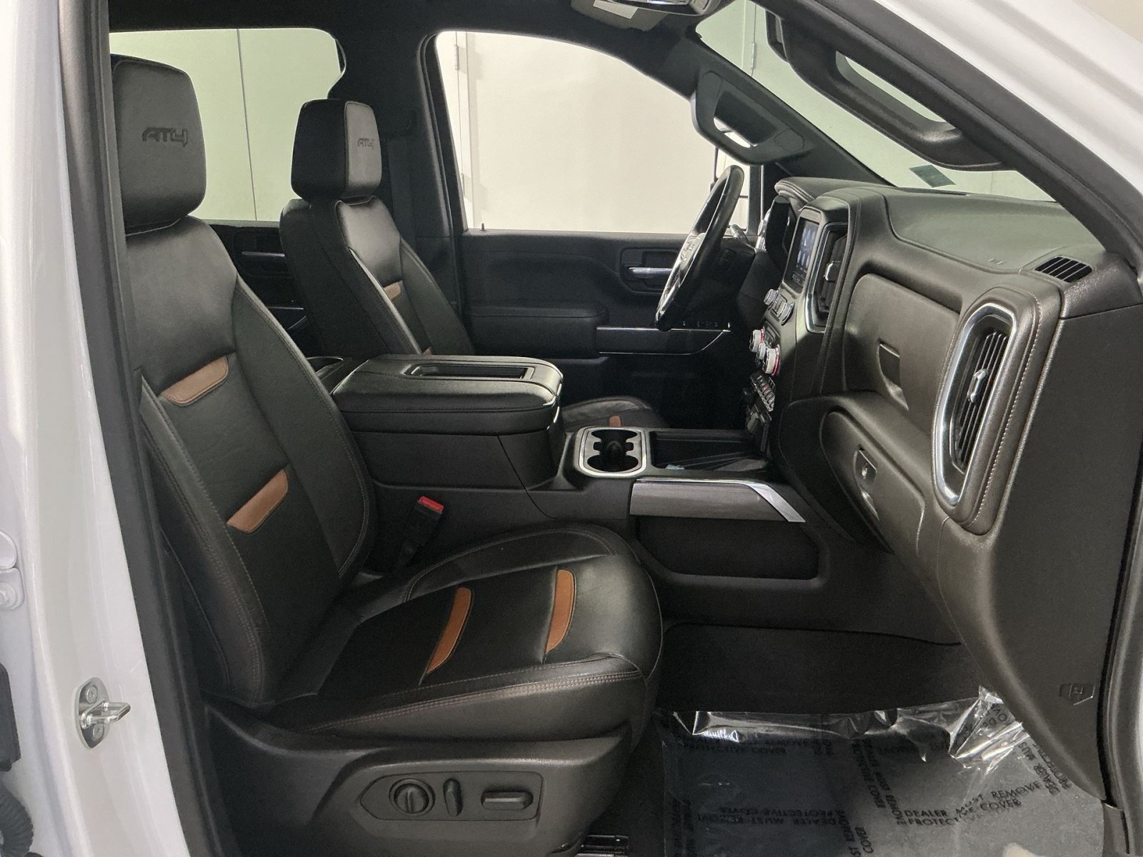 Used 2022 GMC Sierra 2500 AT4 w/ AT4 Preferred Package AWD/4WD image 25