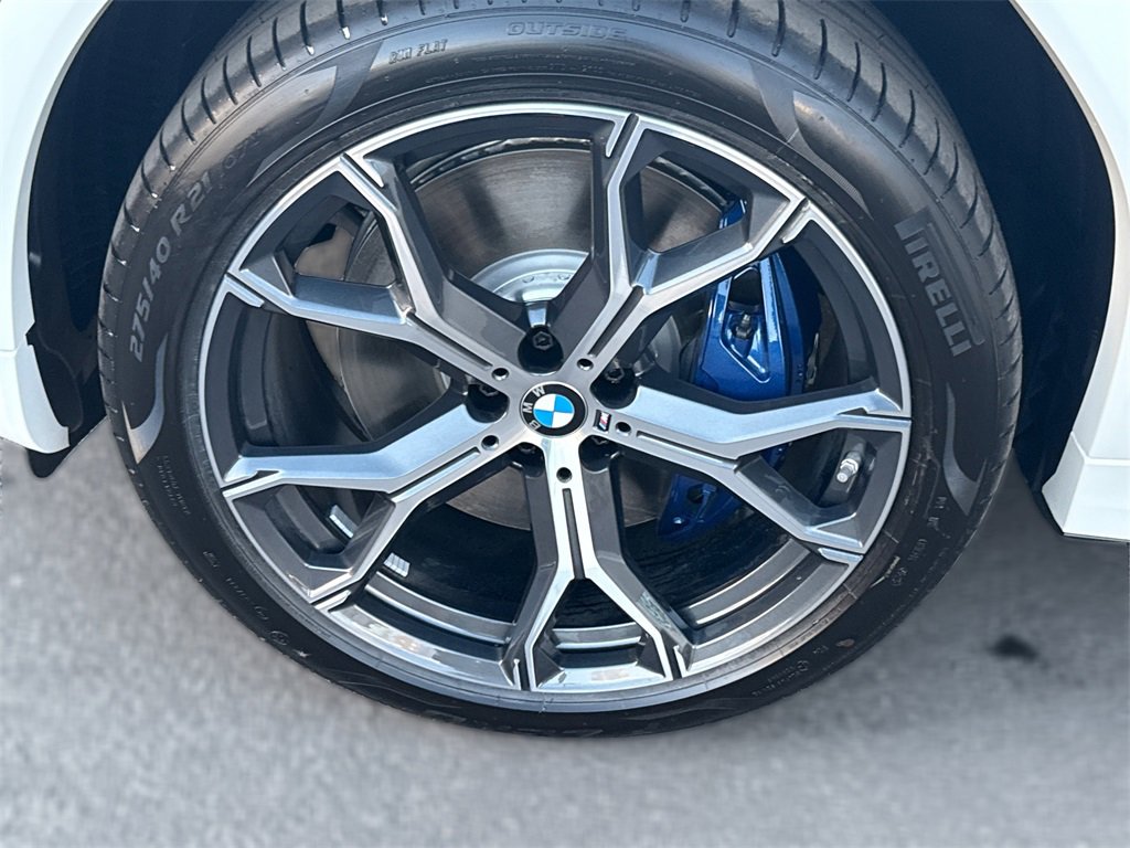 New 2026 BMW X6 M60i w/ Parking Assistance Package image 15