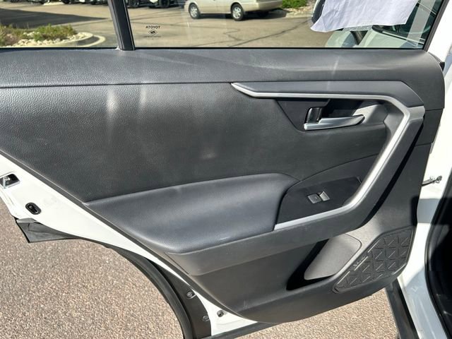 Used 2024 Toyota RAV4 XLE image 27