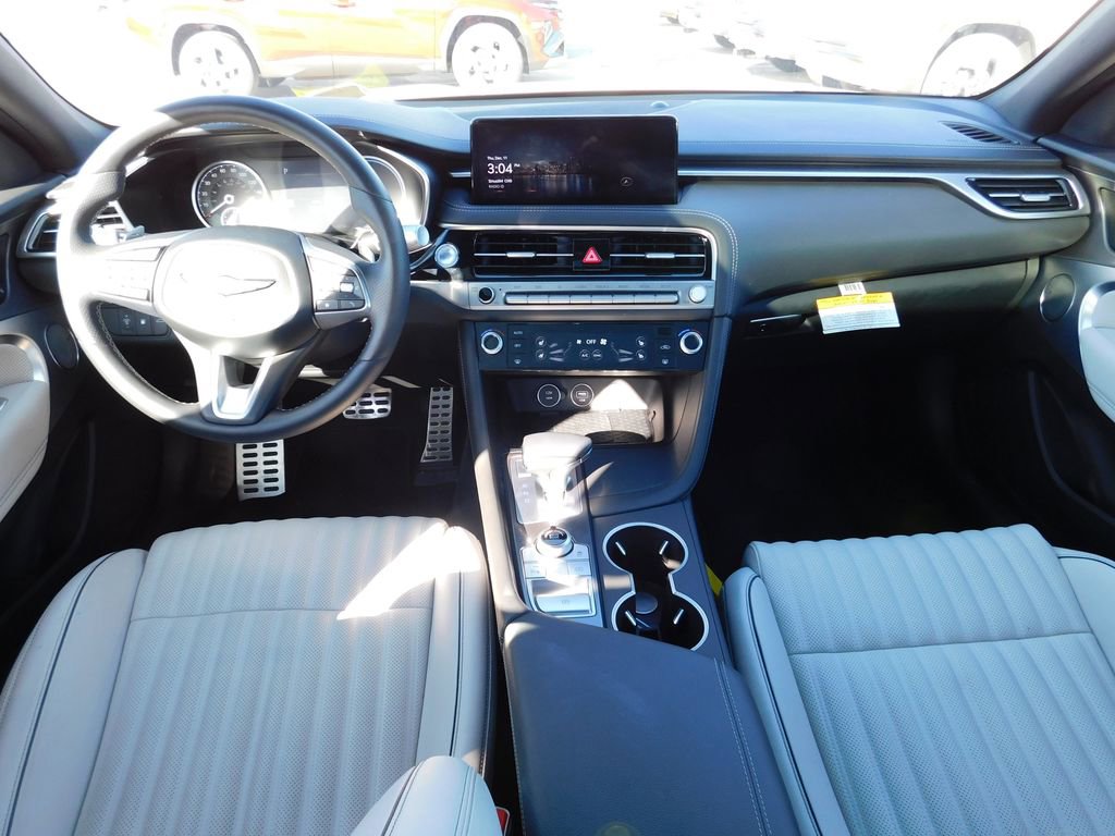 Used 2025 Genesis G70 3.3T Advanced image 17