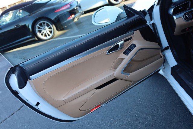 Used 2017 Porsche 911 Carrera RWD image 22
