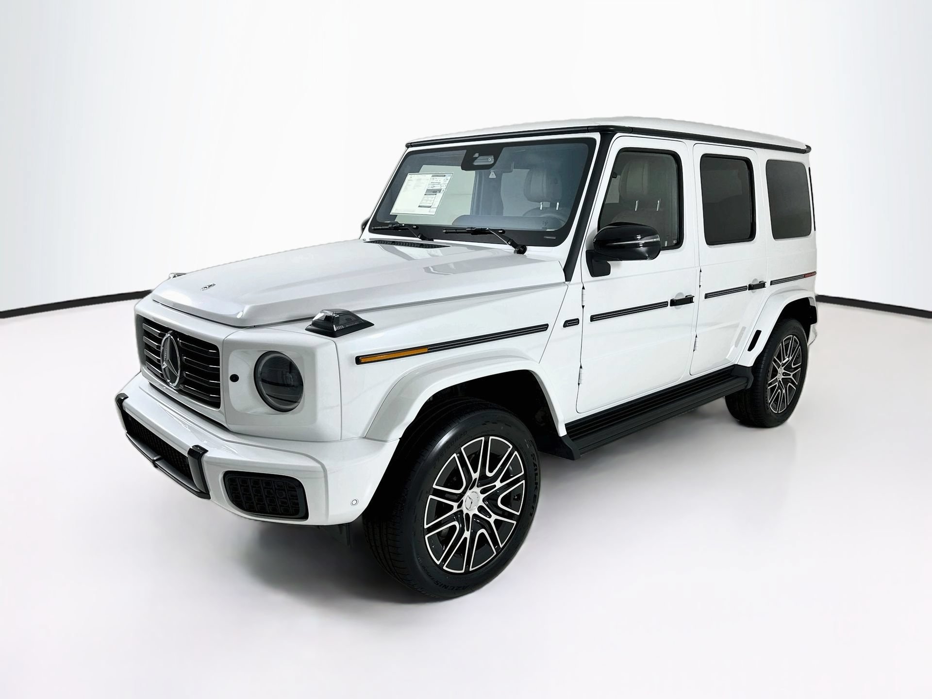 New 2027 Mercedes-Benz G 580 e image 3